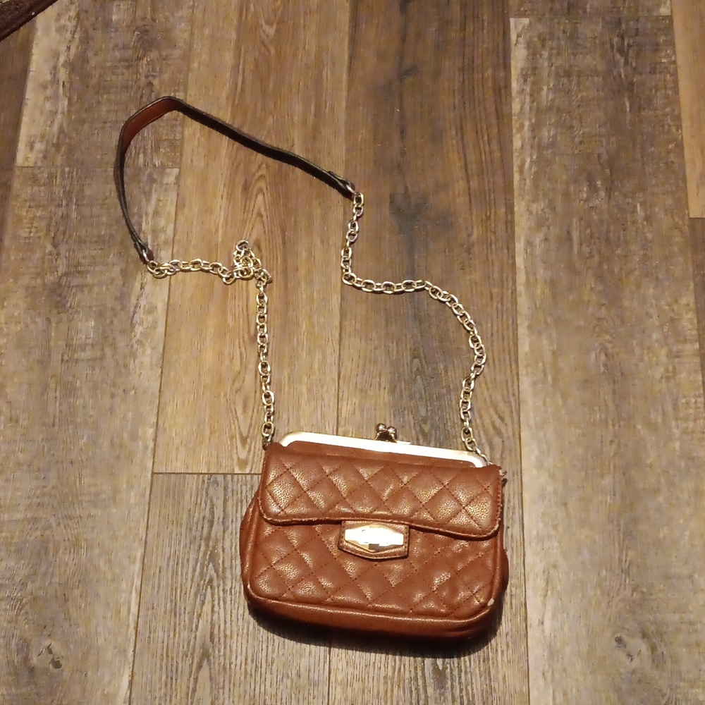 Quilted‎ purse